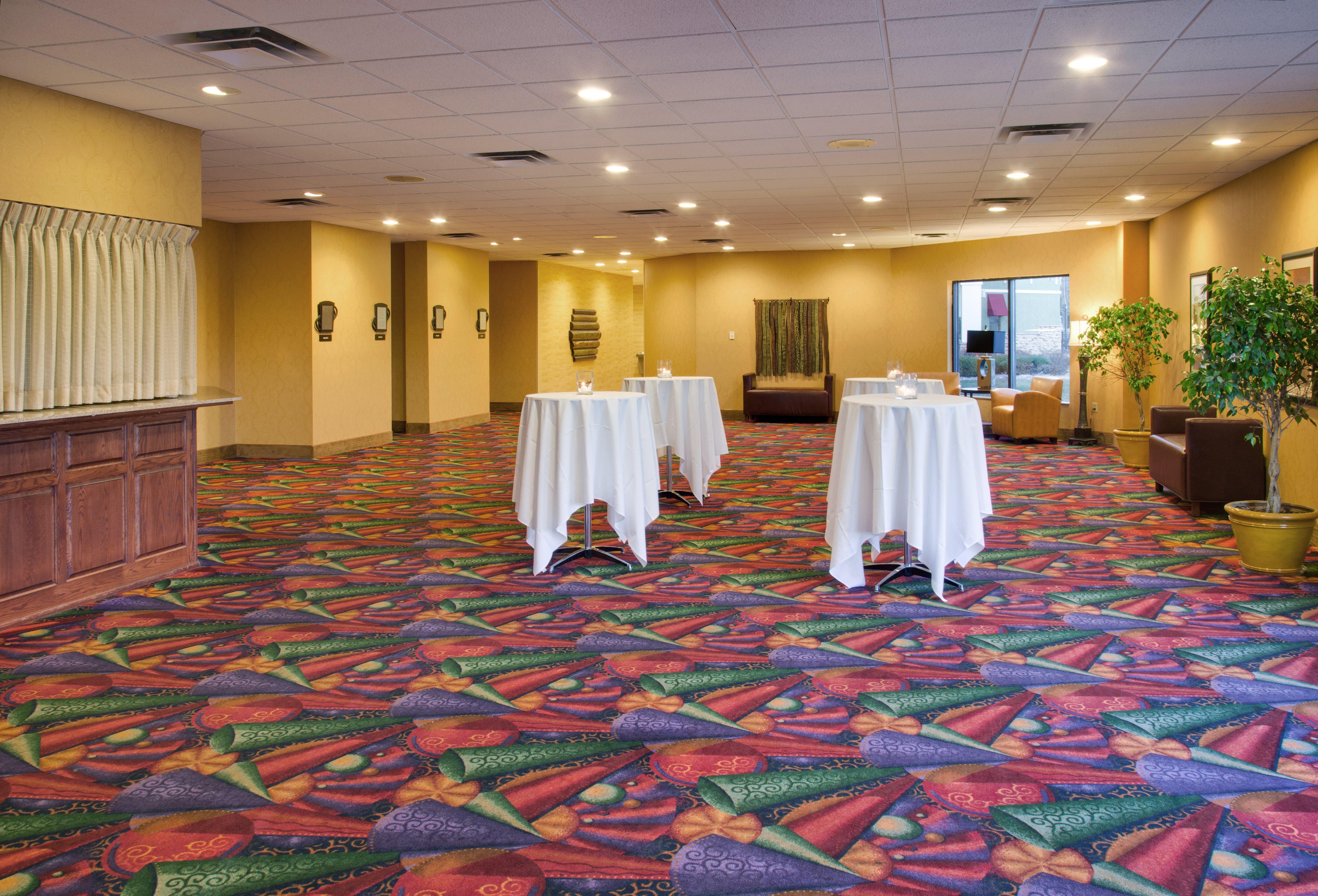 Отель Doubletree By Hilton Austin, Mn Экстерьер фото